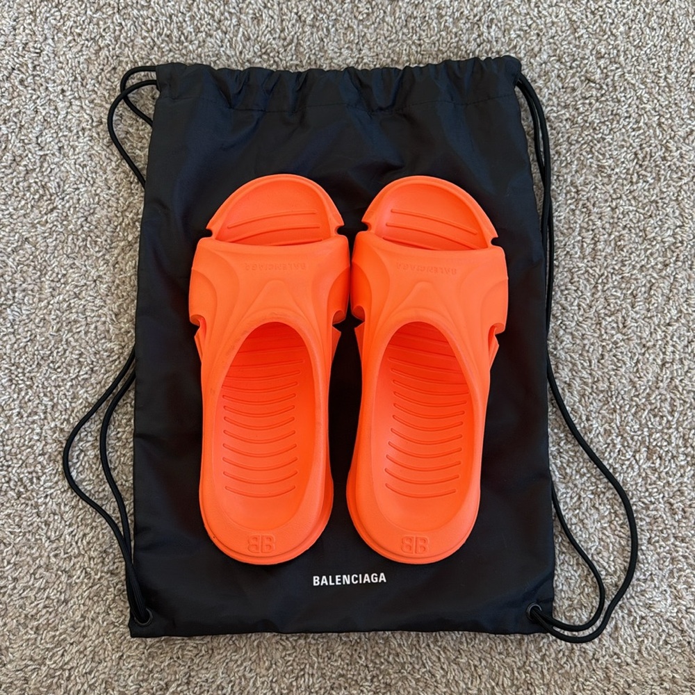 Balenciaga Orange Foam Slide Sandals - Picture 5 of 9